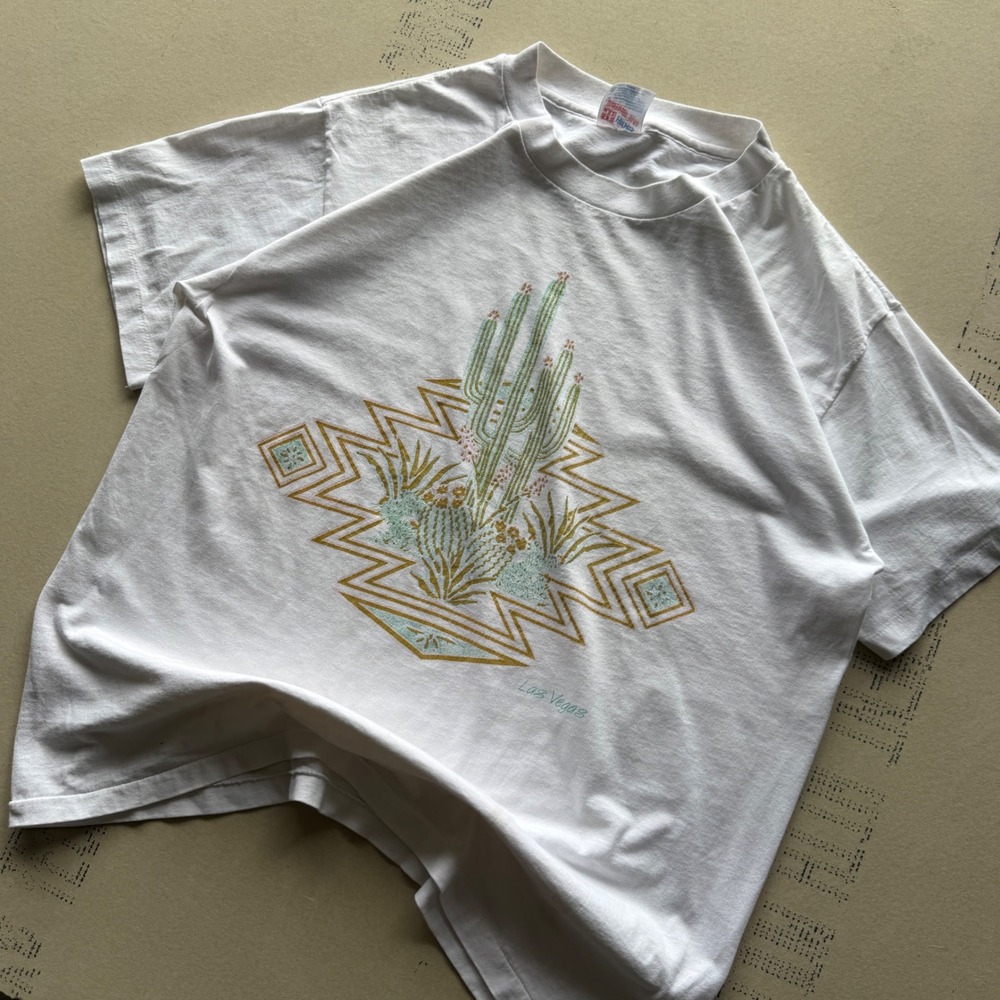 Vintage 90s Hanes Las Vegas Cactus Graphic T-shirt